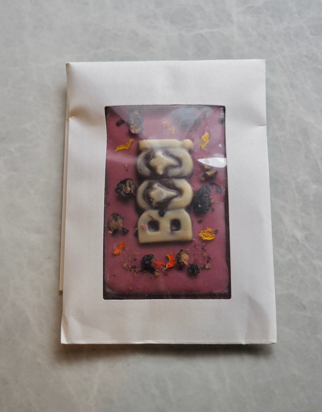 Raw Cacao Tablet (ハロウィン:Boo!・カシス)