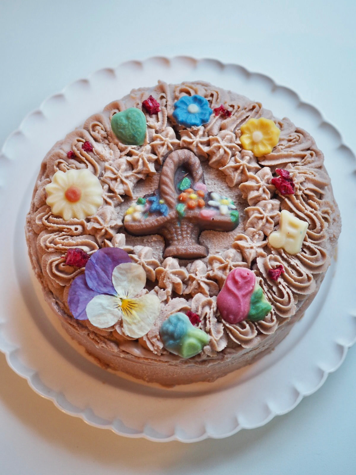 ミックスベリーヨーグルト&ショコラクリーム ケーキ (フラワーバスケット)