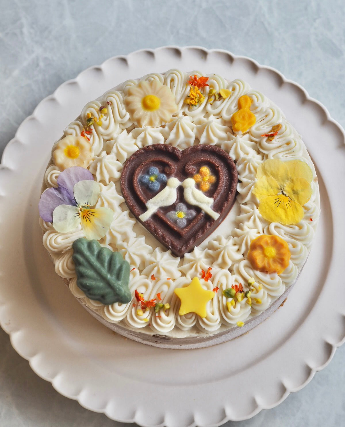 クリーミーチャイ&Rawショコラケーキ (Loving Birds)