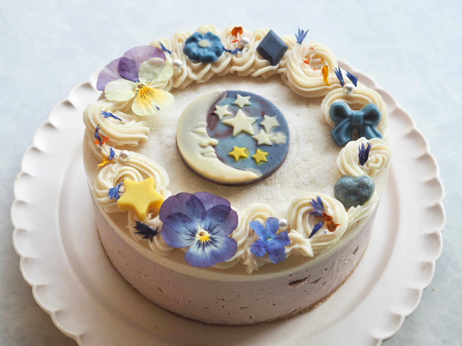 有機いちごのケーキ(Blue Moon)