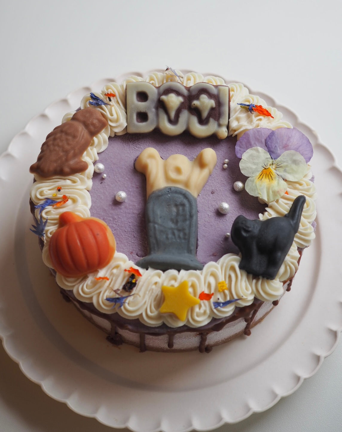 ハロウィンケーキ【ベリーベリー(いちご、ラズベリー)&アールグレイショコラ】