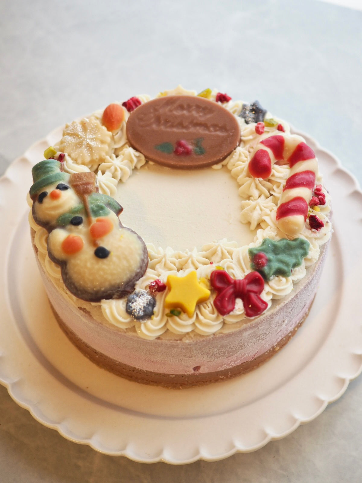 ベリーベリー・アールグレイショコラのクリスマスケーキ(雪だるま)