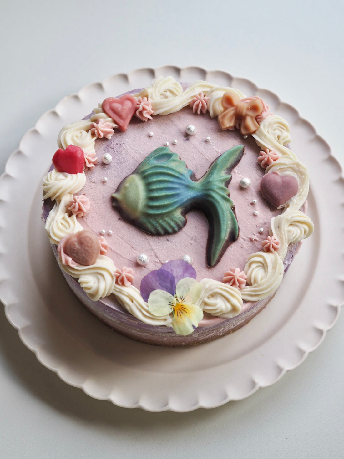 ミックスベリーヨーグルト＆いちご＆Rawショコラケーキ （熱帯魚）
