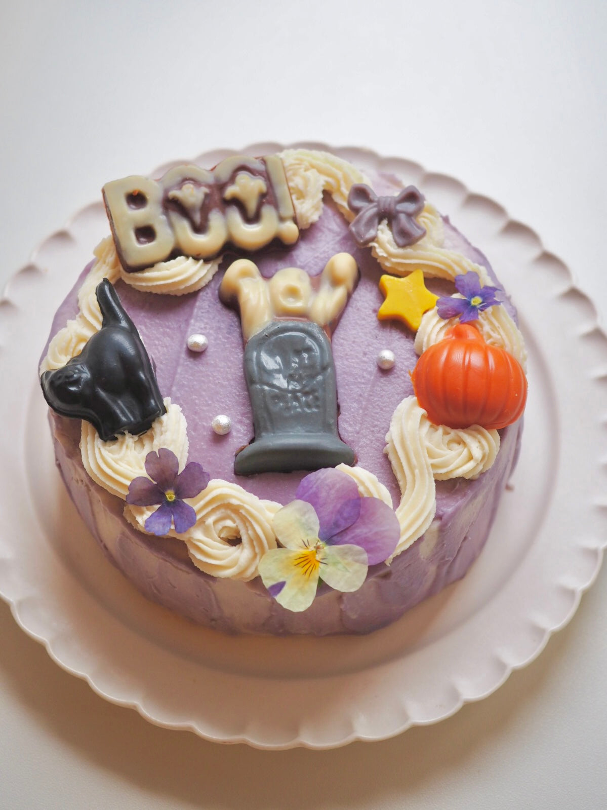 ハロウィンケーキ【ベリーベリー（いちご、ラズベリー）＆アールグレイショコラ】