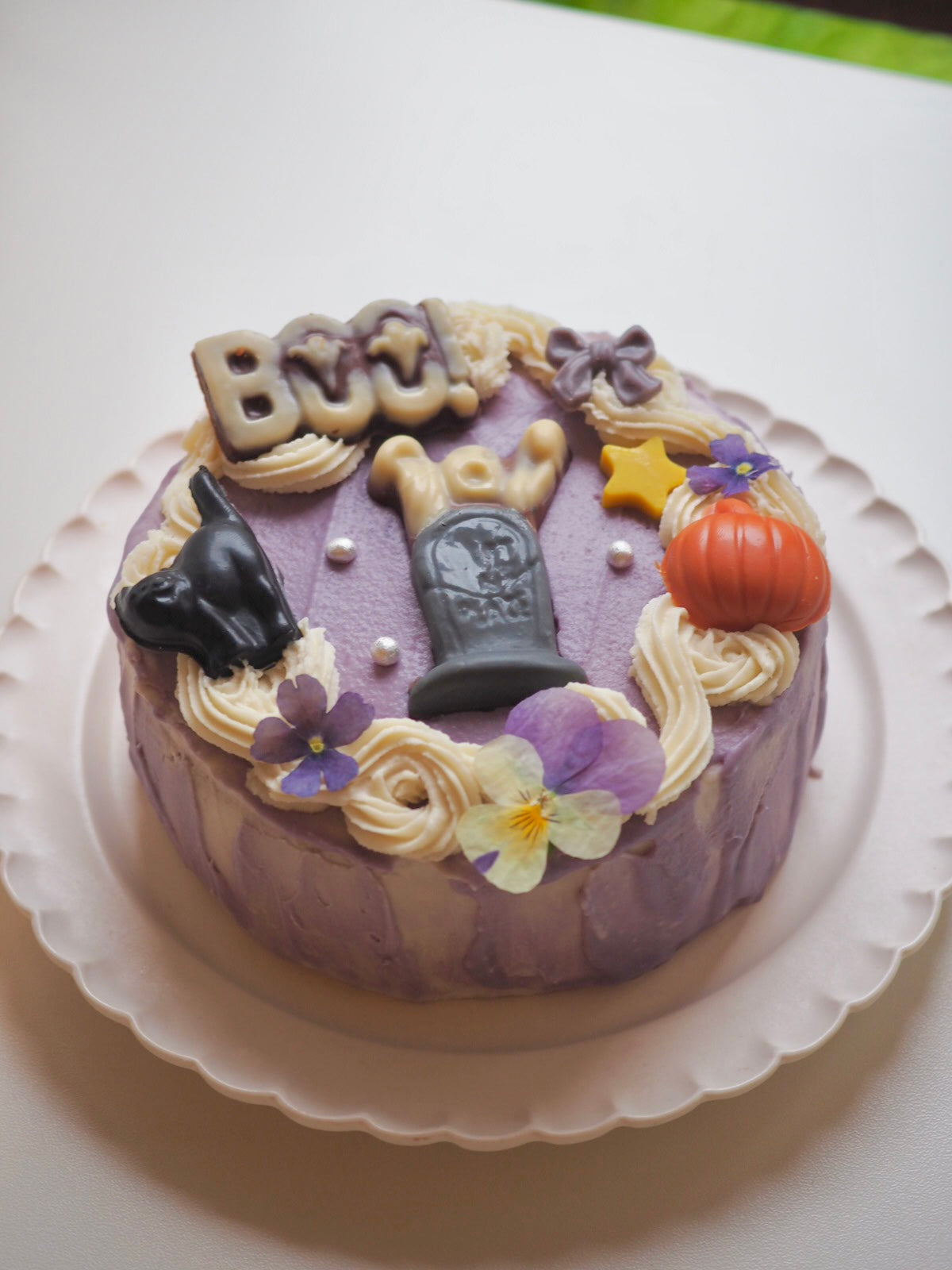 ハロウィンケーキ【ベリーベリー（いちご、ラズベリー）＆アールグレイショコラ】