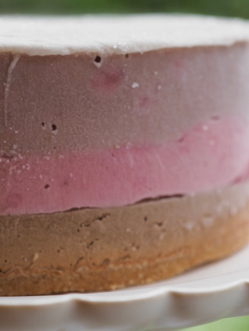 とろけるヴィーガンケーキ