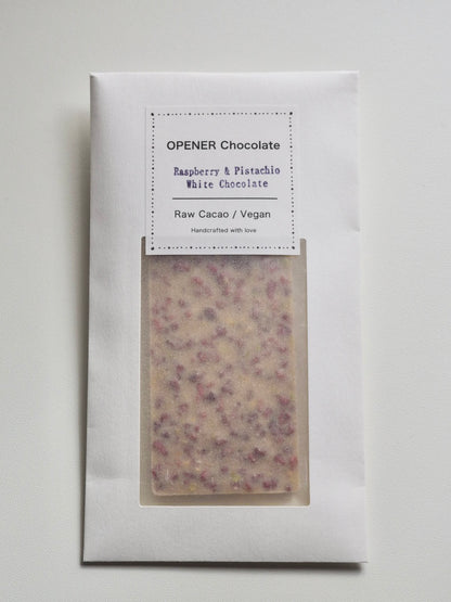 Raw Cacao Tablet（ラズベリーピスタチオホワイト）